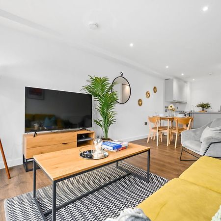 Harboview Haven Waterfront Apartment 曼彻斯特 外观 照片