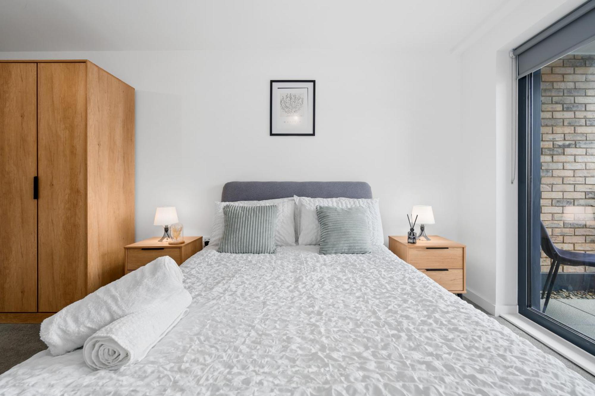 Harboview Haven Waterfront Apartment 曼彻斯特 外观 照片
